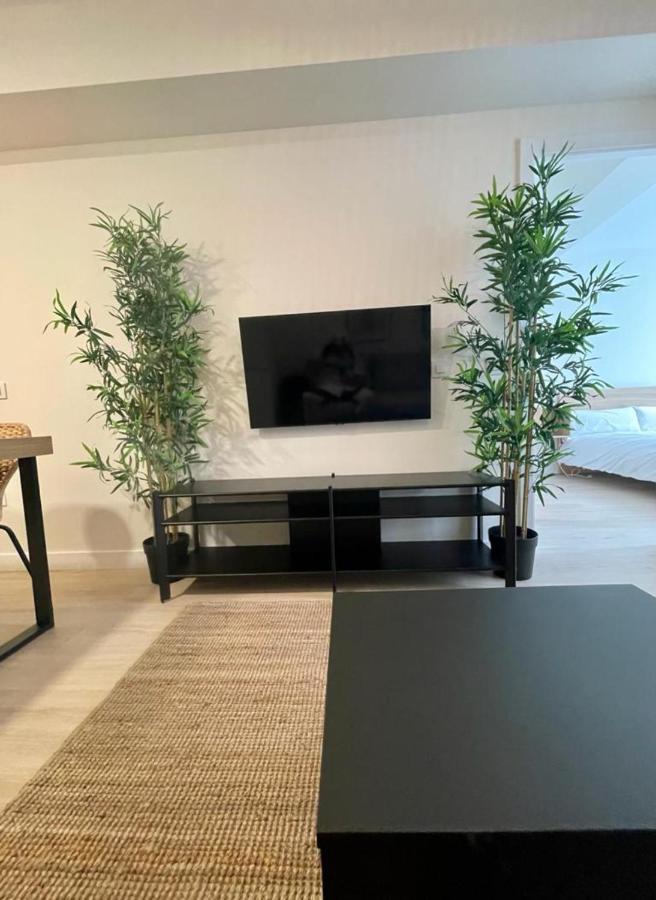 Downtown&New Apt Para 9Pax En La Plaza De Chueca Madrid Luaran gambar