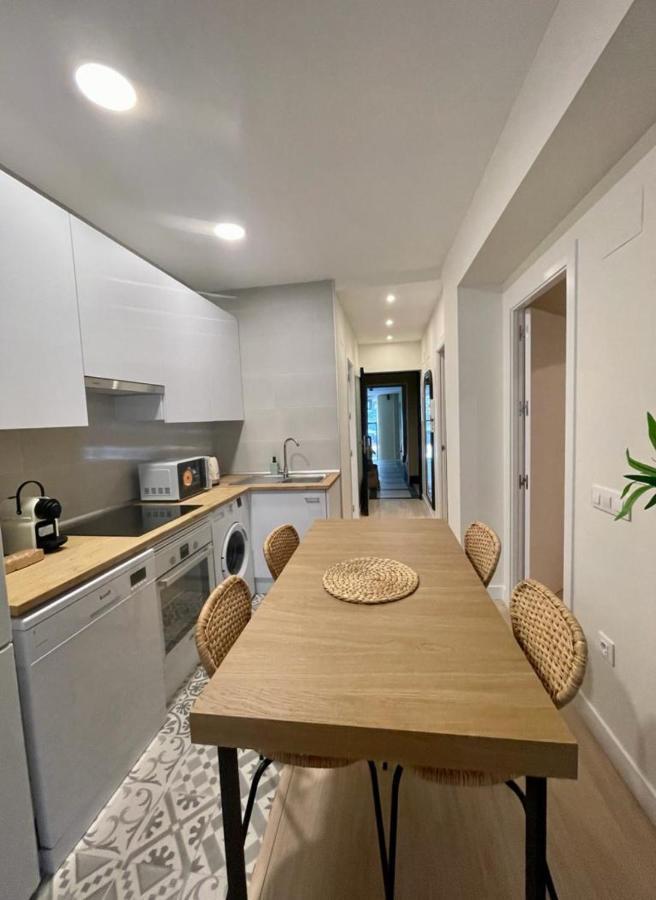 Downtown&New Apt Para 9Pax En La Plaza De Chueca Madrid Luaran gambar